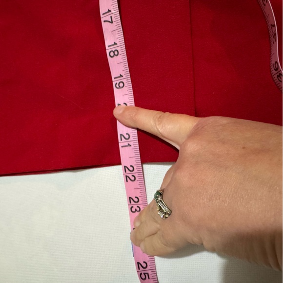 Worthington Bright Red Christmas Holiday Career Pencil Skirt Women’s Size 6‎ - Picture 5 of 5